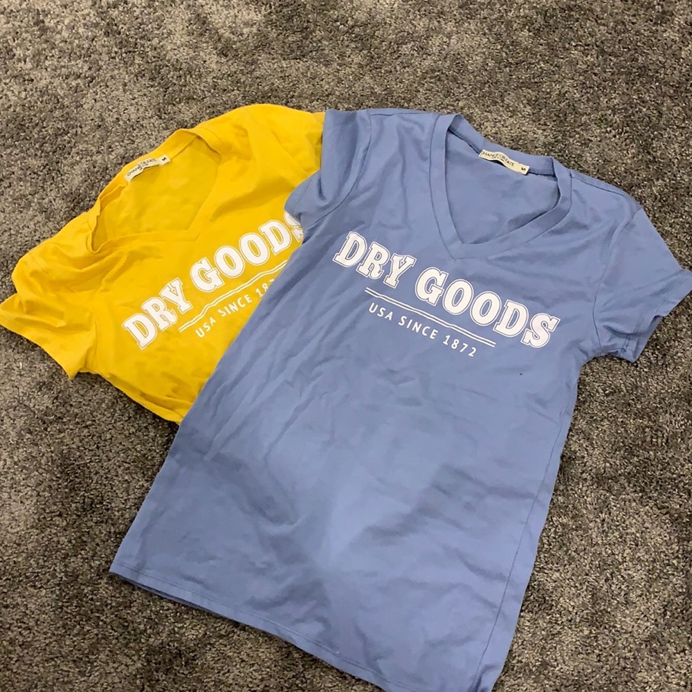 2 dry goods shirts size small